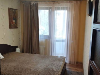 Apartament cu 3 camere, 82 m², Râșcani, Chișinău foto 3