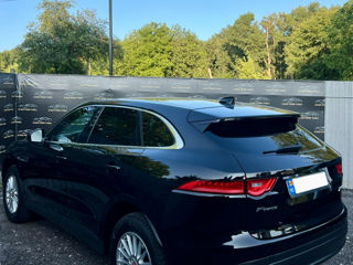 Jaguar F-PACE foto 3