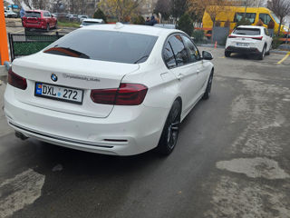 BMW 3 Series foto 5