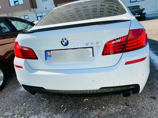 BMW 5 Series foto 3