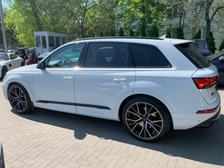 Audi Q7 foto 3