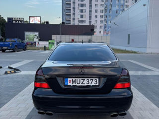 Mercedes E-Class AMG foto 7