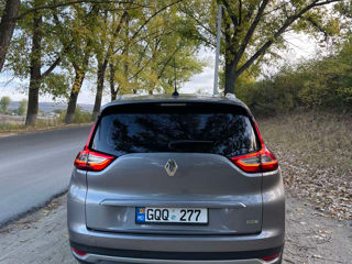 Renault Grand Scenic foto 3