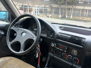 BMW 5 Series foto 9