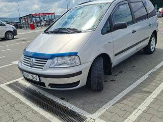Volkswagen Sharan foto 3