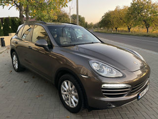 Porsche Cayenne foto 2