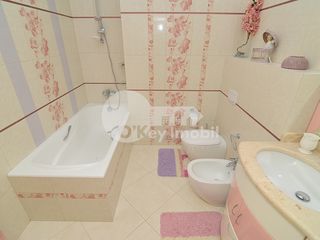 Apartament cu 2 camere, reparație euro, Centru, 1000 € ! foto 10