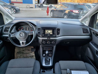 Volkswagen Sharan foto 1