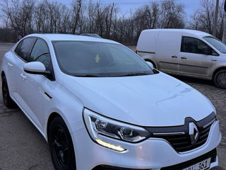 Renault Megane foto 2