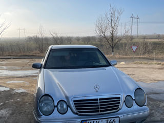 Mercedes E-Class