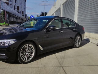 BMW 5 Series foto 10