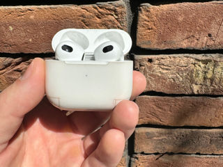 AirPods Pro 2 / AirPods 4 foto 1