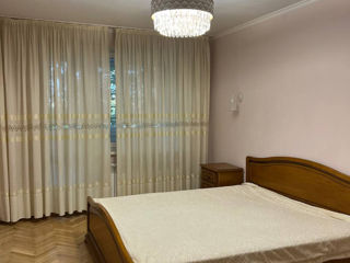 Apartament cu 3 camere, 72 m², Botanica, Chișinău foto 5