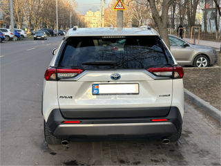 Toyota Rav 4 foto 3