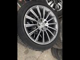 Mercedes e43 AMG 5x112 R17  235/45 R17 foto 3