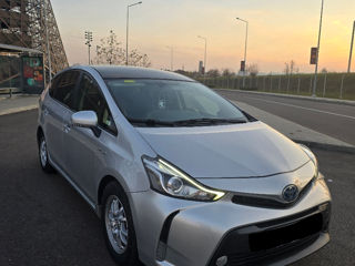 Toyota Prius + foto 2