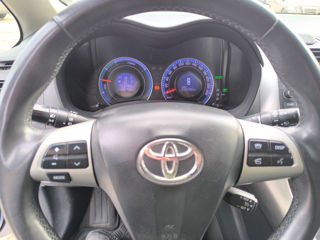 Toyota Auris foto 10