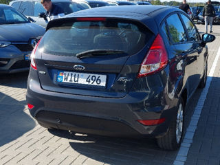 Ford Fiesta foto 5