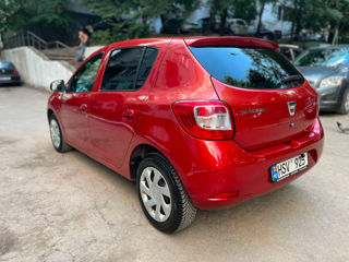 Dacia Sandero foto 9