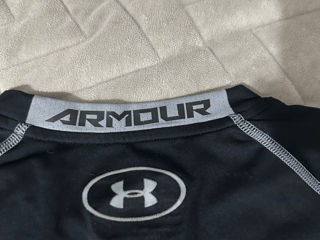 Спортивный лонгслив Under Armour размер s-m,состояние новое foto 4