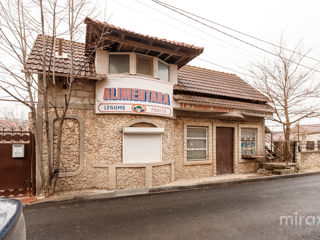 Se vinde spațiu comercial pe str. Podgorenilor, Durlești, Chișinău