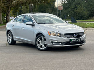 Volvo S60 foto 4