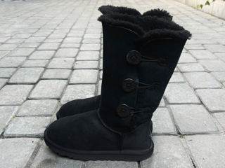 UGG Bailey Button Triplet Boots. Размер 37. Оригинал. В идеальном состоянии.