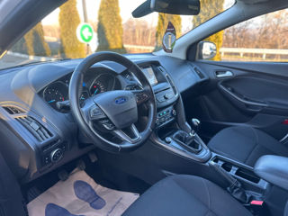 Ford Focus foto 5