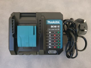 Makita DC18WC 18V LXT Lithium-Ion Battery Charger 220V foto 1