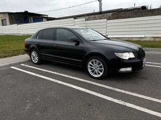 Skoda Superb foto 3