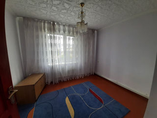Apartament cu 2 camere, 50 m², Periferie, Cahul foto 3