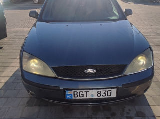 Ford Mondeo foto 5