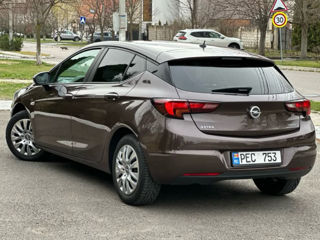 Opel Astra foto 4