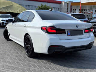 BMW 5 Series foto 5