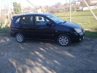 Suzuki Liana foto 7