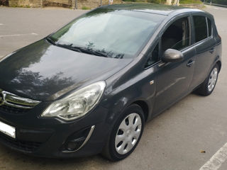 Opel Corsa foto 2