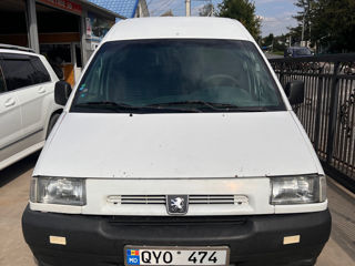 Peugeot Expert foto 1