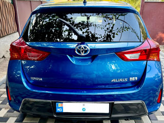 Toyota Auris foto 3