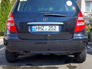 Mercedes A-Class foto 3