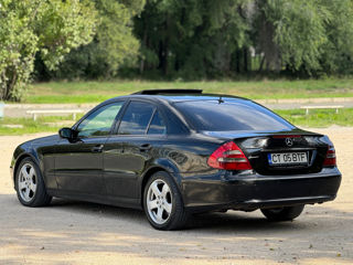 Mercedes E-Class foto 6