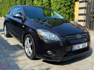 KIA Ceed foto 4