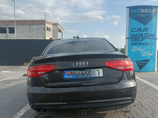 Audi A4 foto 6