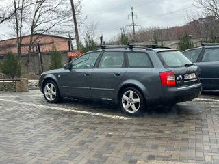 Audi A4 foto 2