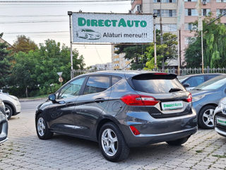 Ford Fiesta foto 6