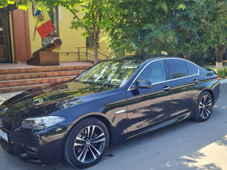 BMW 5 Series foto 3