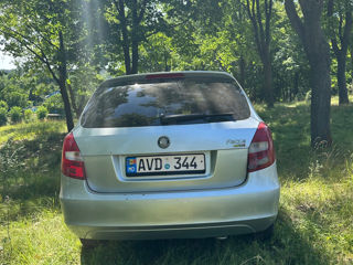 Skoda Fabia foto 2