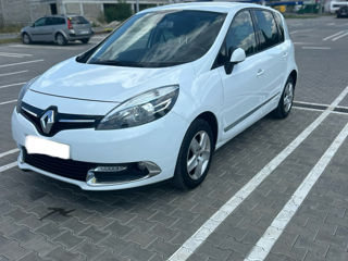 Renault Scenic foto 2