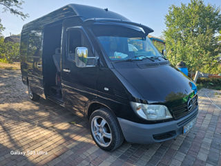 Mercedes Sprinter foto 2