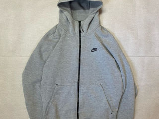 Nike Tech Fleece