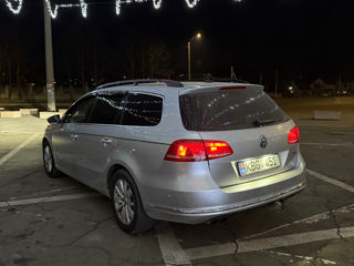 Volkswagen Passat foto 2